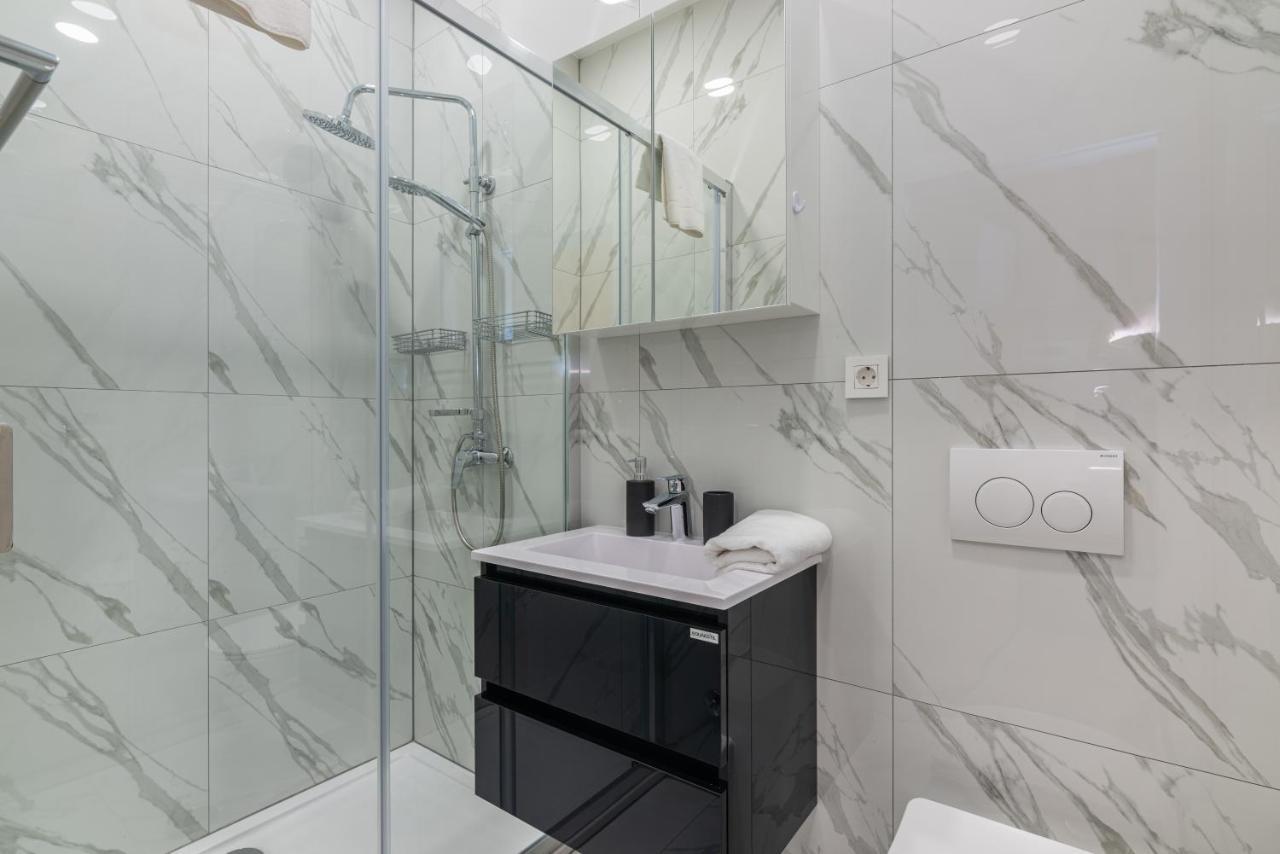 Apartments & Rooms Six Ριέκα Εξωτερικό φωτογραφία